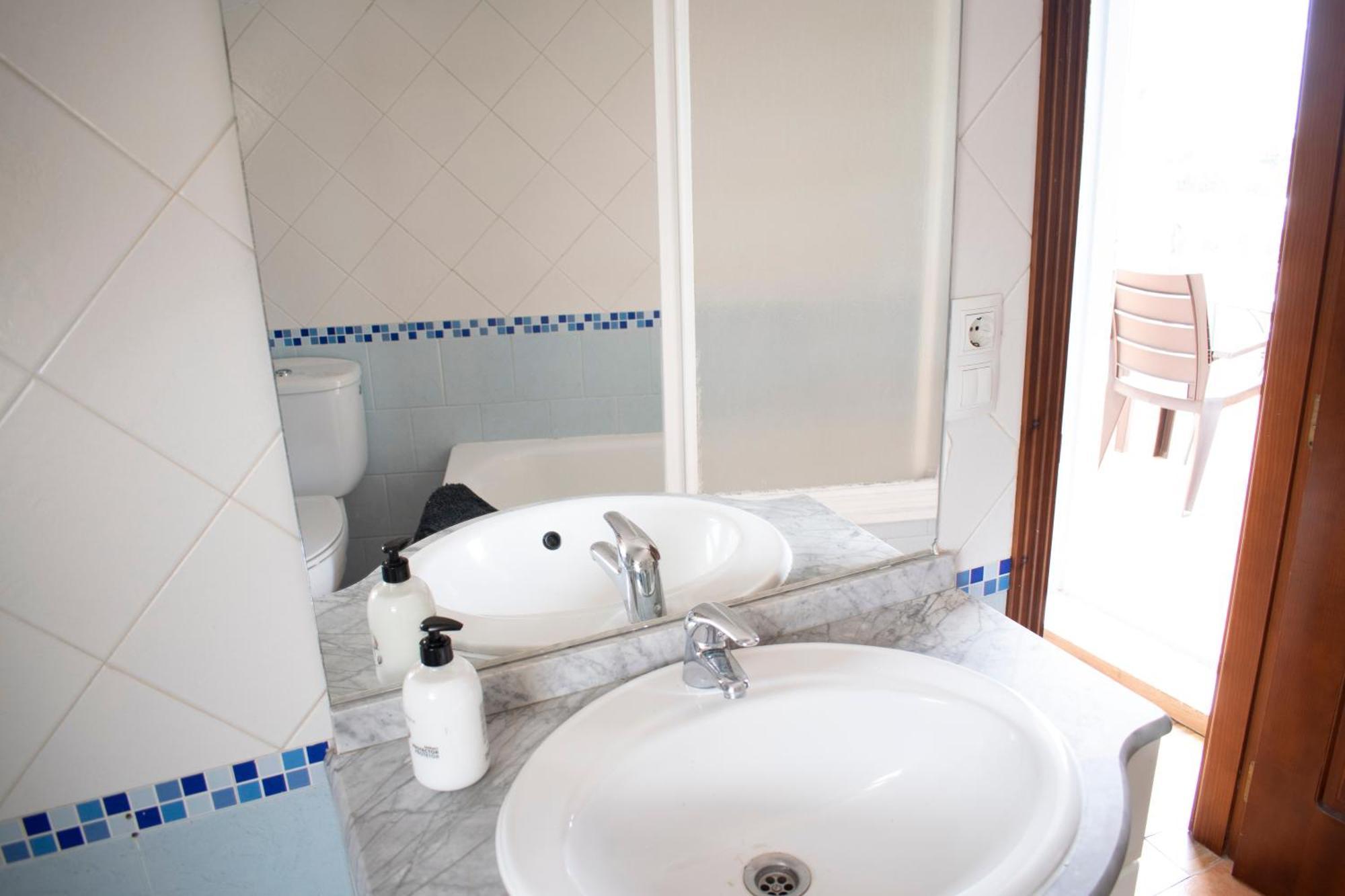 La Cizana Duplex By Holiday Homes Malaga Торемолинос Екстериор снимка